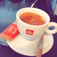 Photo taken at Espressamente illy Café by Closed on 2/14/2019