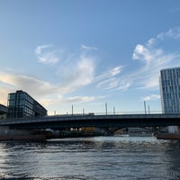 Photo taken at Spreeufer am Hauptbahnhof by Stefan G. on 7/24/2019