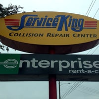 Photo taken at Service King Collision Repair Galleria by Rachel on 11/22/2013