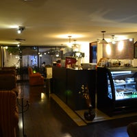 Das Foto wurde bei Fikafé Coffee Shop von Fikafé Coffee Shop am 7/15/2013 aufgenommen