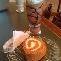 Foto tirada no(a) &amp;quot;All In&amp;quot; Coffee Shop por NASUKE em 10/2/2012