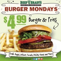 Photo taken at Beef &amp;#39;O&amp;#39; Brady&amp;#39;s by Beef &amp;#39;O&amp;#39; Brady&amp;#39;s on 9/23/2014