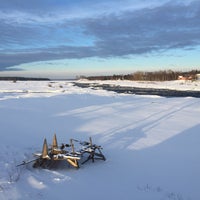 รูปภาพถ่ายที่ Kukkolaforsen โดย Lubomir N. เมื่อ 2/27/2017