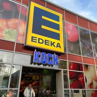 Foto diambil di EDEKA Koch oleh Danijela . pada 10/31/2022