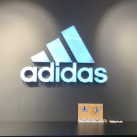 adidas outlet messancy