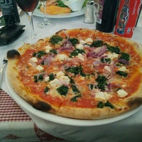 รูปภาพถ่ายที่ Raffaello โดย João F. เมื่อ 7/22/2016