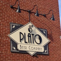 Photo taken at 8 Degrees Plato Beer Company by Michelle H. on 2/3/2013