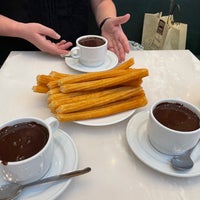 Foto scattata a Chocolatería San Ginés da Whitney P. il 5/28/2023