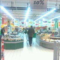 Photo taken at Carrefour by Йордан К. on 11/14/2012