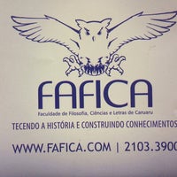 รูปภาพถ่ายที่ FAFICA - Faculdade de Filosofia, Ciências e Letras de Caruaru โดย Grace G. เมื่อ 9/17/2013