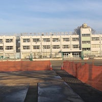 Photo taken at 用賀中学校 by カルパッチョ on 12/28/2020