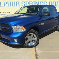 รูปภาพถ่ายที่ Sulphur Springs Chrysler Dodge Jeep Ram โดย Sulphur Springs Chrysler Dodge Jeep Ram เมื่อ 2/20/2014