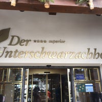 Foto tirada no(a) Hotel Unterschwarzachhof Saalbach-Hinterglemm por Gitte em 2/24/2018