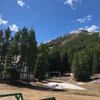 Горнолыжный курорт Castle Mountain
