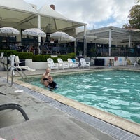 Foto tomada en The Lafayette Hotel, Swim Club &amp; Bungalows  por Jose el 7/13/2022