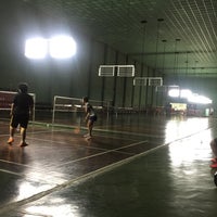 Photo taken at Pracha Chun Badminton Court by Garfieldfillyfew J. on 1/22/2016