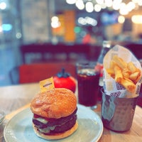 Photo taken at Gourmet Burger Kitchen by Mohammed B. on 1/18/2022