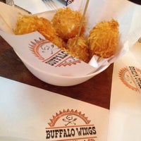 Foto scattata a Buffalo Wings da Victor Hugo il 2/14/2016