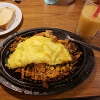 Photo taken at Denny&amp;#39;s by Victor L. on 3/26/2019