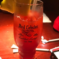 Photo taken at Red Lobster by Harlem’s H. on 1/29/2018