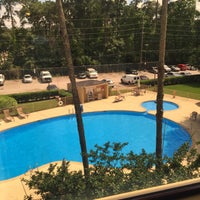 Photo taken at Holiday Inn Houston-InterContinental Arpt by Brian P. on 5/31/2015