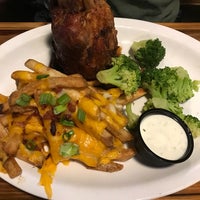 Photo taken at Miller&amp;#39;s Ale House - Port St Lucie by Juillet M. on 4/21/2018