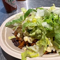 Photo taken at Chipotle Mexican Grill by Rafah S. on 3/24/2023