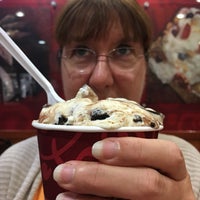Photo taken at Cold Stone Creamery by Corinna P. on 8/25/2017