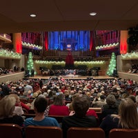 Снимок сделан в Morton H. Meyerson Symphony Center пользователем Michael M. 12/20/2022