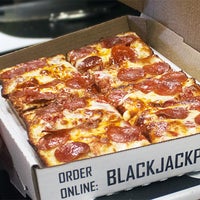 Снимок сделан в Blackjack Pizza &amp;amp; Salads пользователем Blackjack P. 8/22/2018