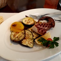 8/26/2017 tarihinde Andrej G.ziyaretçi tarafından Restaurant Mirellie'de çekilen fotoğraf