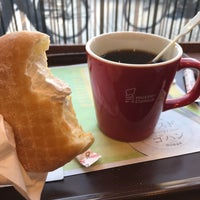 Photo taken at Mister Donut by Caraqueño on 2/23/2019