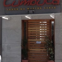 Photo prise au Restaurante Cumbuca par Mariana P. le12/1/2012