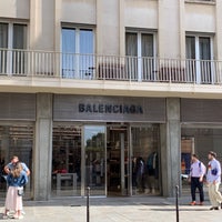Trives Barn jeg er sulten Balenciaga - Place Vendôme - 2 tips from 572 visitors