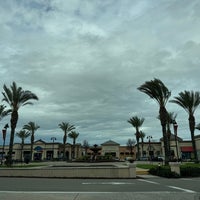 Review The Streets of Brentwood