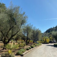 Photo taken at Spring Mountain Vineyard by ✩Cherie✩ on 10/20/2019