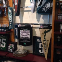 Official Philadelphia Eagles Pro Shop  2 tips from 85 visitors