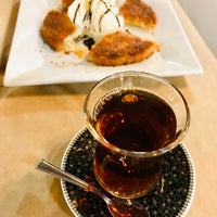 Das Foto wurde bei Ali Baba Turkish Cuisine von Enkhzul A. am 11/16/2019 aufgenommen