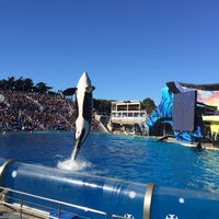 Foto tirada no(a) SeaWorld San Diego por Dennis em 12/25/2015