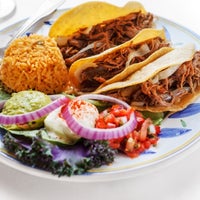 Снимок сделан в Fernando&amp;#39;s Mexican Cuisine пользователем Fernando&amp;#39;s Mexican Cuisine 12/1/2016