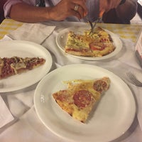 Photo taken at Casa da Pizza by Thaís C. on 2/17/2017