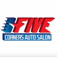 Foto scattata a Five Corners Car Wash da Five Corners Car Wash il 1/11/2016