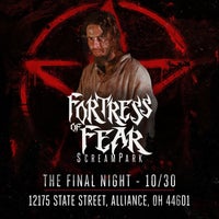 Foto tirada no(a) Fortress of Fear ScreamPark por Jason D. em 10/30/2022