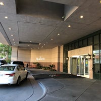 รูปภาพถ่ายที่ Durham Marriott City Center โดย Soowan J. เมื่อ 7/18/2018