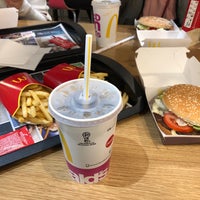 Photo taken at McDonald&amp;#39;s by Steve Z. on 1/8/2019