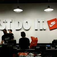 nike store carlsbad outlet