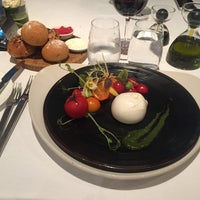 7/6/2017 tarihinde Elleven X.ziyaretçi tarafından Favola Italian Restaurant 法沃莱意大利餐厅'de çekilen fotoğraf