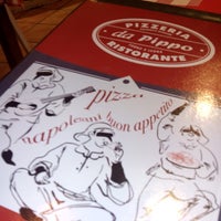 11/6/2013 tarihinde Ester A.ziyaretçi tarafından Pizzeria La Familia'de çekilen fotoğraf