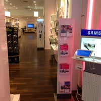 Photo taken at Telekom Shop by Carlos Antonio R. on 12/6/2012