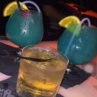 7/29/2016에 Desyreé B.님이 Blue Martini Lounge에서 찍은 사진